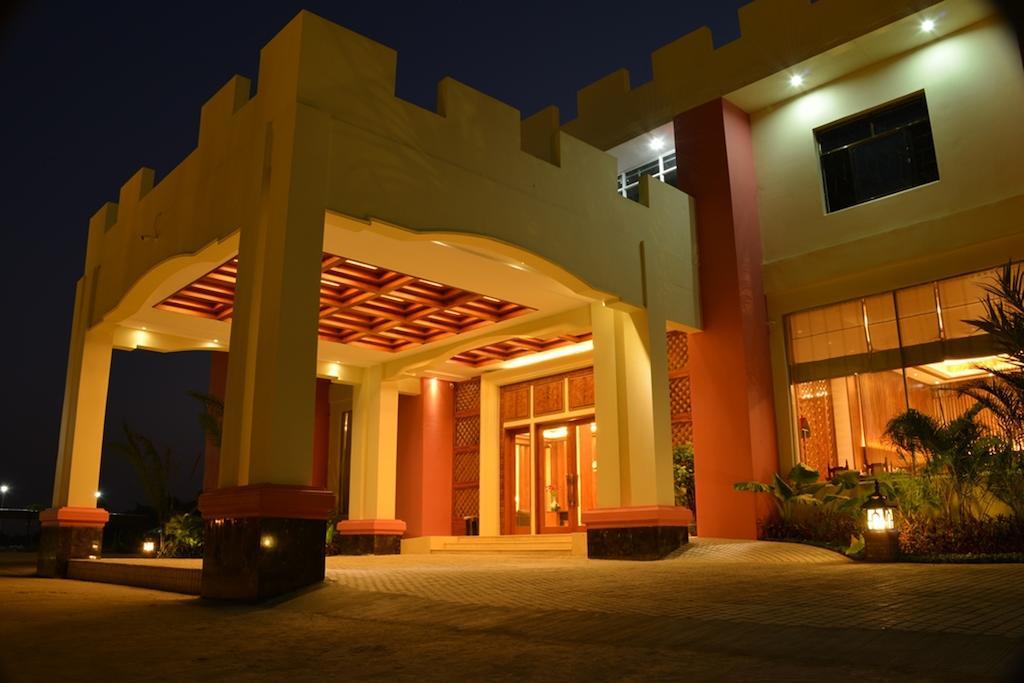 Great Wall Hotel - Nay Pyi Taw Oattara Thiri Exterior foto